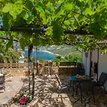 Panos Fisherman's Apartament *